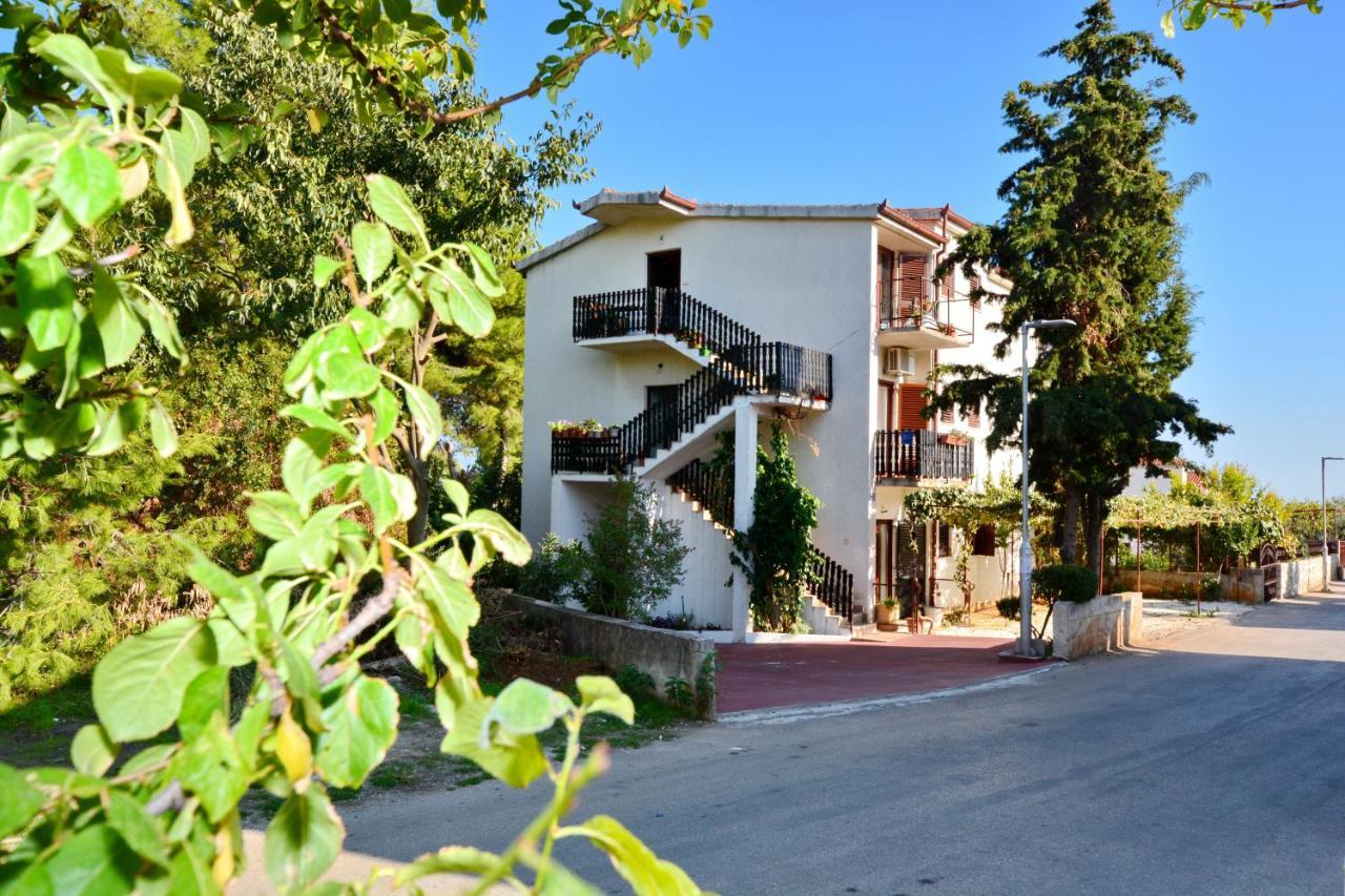 Apartmani Irena Ciovo Trogir Extérieur photo