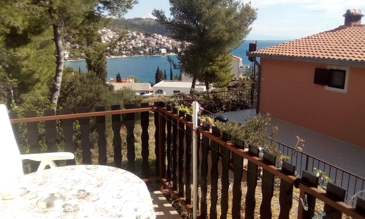 Apartmani Irena Ciovo Trogir Extérieur photo